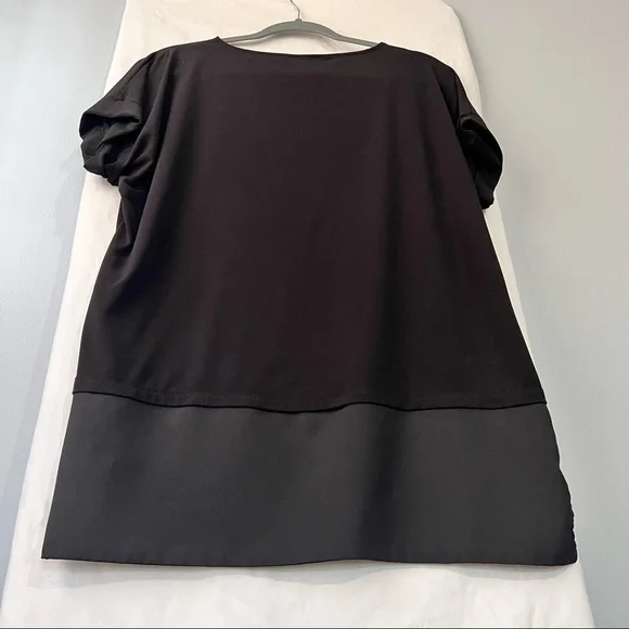 Calvin Klein Black Tunic Style Top Women’s Size Medium - Picture 4 of 5